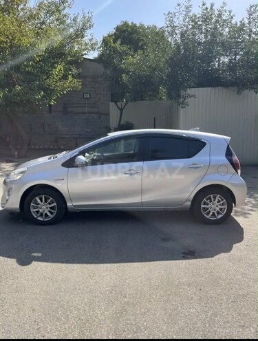 Toyota Aqua 2016, 45,000 km - 1.5 л - Bakı