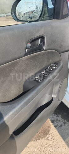 Hyundai i30 2011, 400,000 km - 1.6 л - Şəmkir
