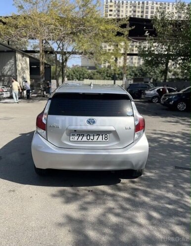 Toyota Aqua 2016, 45,000 km - 1.5 л - Bakı