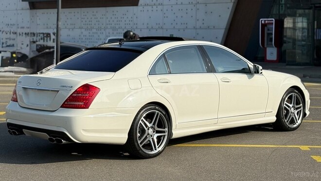 Mercedes S 500 2008, 240,000 km - 5.5 л - Bakı