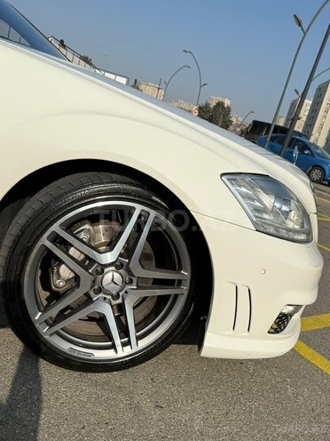 Mercedes S 500 2008, 240,000 km - 5.5 л - Bakı