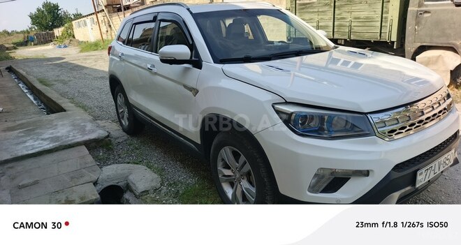Changan CS 75 2015, 200,000 km - 1.8 l - Quba