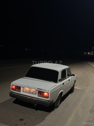 LADA (VAZ) 2107 2005, 79,000 km - 1.6 л - Salyan