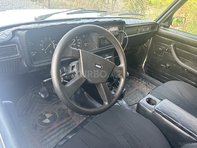 LADA (VAZ) 2107 2005, 79,000 km - 1.6 л - Salyan