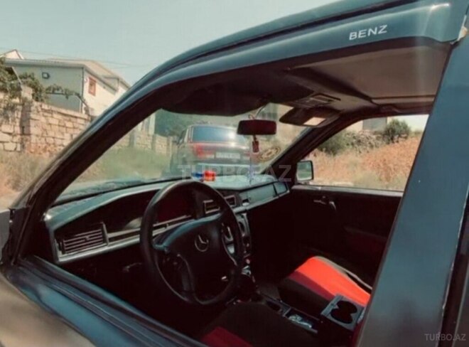Mercedes 190 1991, 300,000 km - 1.8 л - Bakı