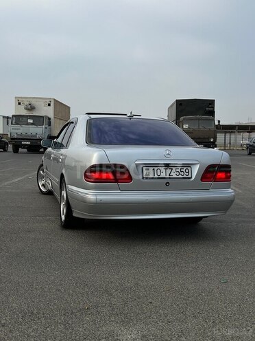 Mercedes E 320 2000, 444,570 km - 3.2 л - Bakı