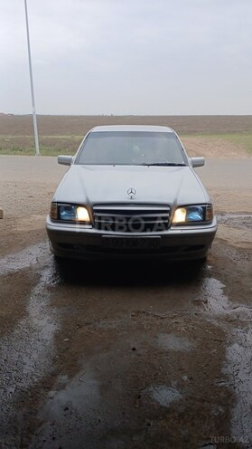 Mercedes C 220 1996, 650,656 km - 2.2 l - Cəlilabad