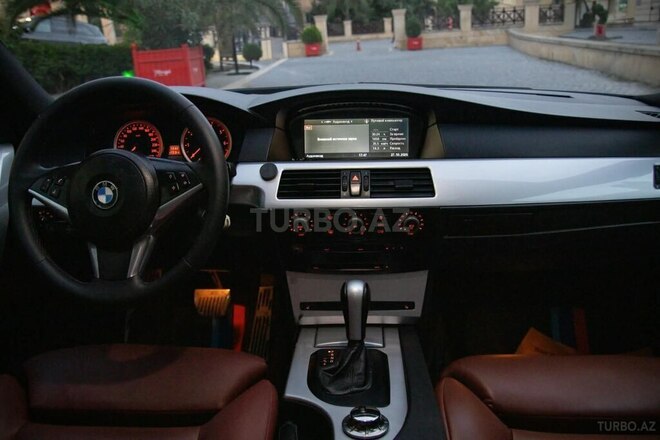 BMW 530 2004, 425,555 km - 3.0 l - Bakı
