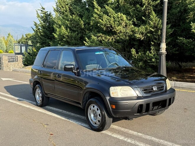 Honda CR-V 2001, 234,000 km - 2.0 л - Qax