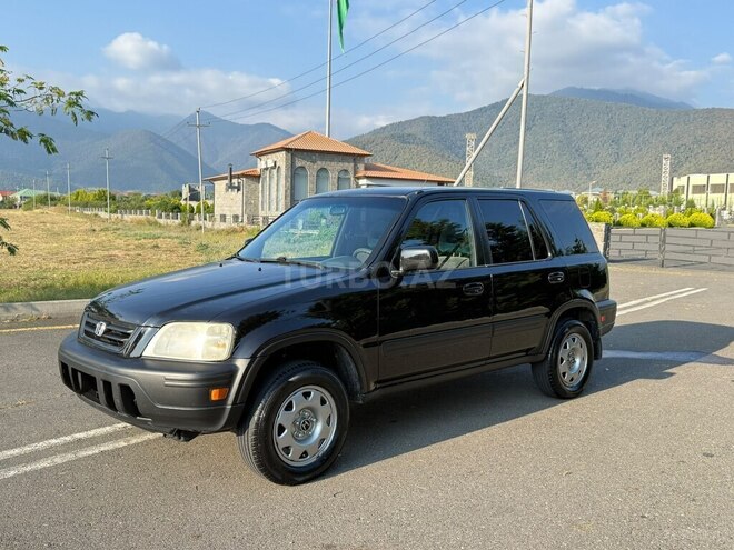 Honda CR-V 2001, 234,000 km - 2.0 л - Qax