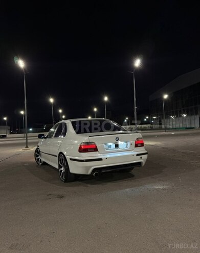 BMW 530 2002, 300,000 km - 3.0 л - Bakı