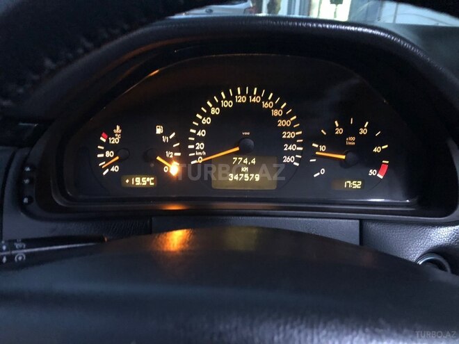 Mercedes E 220 1997, 347,579 km - 2.2 л - Bakı