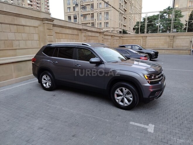 Volkswagen Atlas 2018, 129,000 km - 2.0 l - Bakı