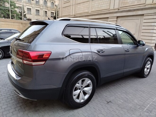 Volkswagen Atlas 2018, 129,000 km - 2.0 l - Bakı