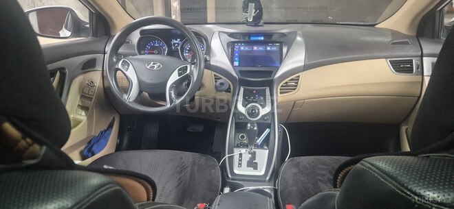 Hyundai Elantra 2012, 296,000 km - 1.6 l - Biləsuvar