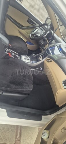 Hyundai Elantra 2012, 296,000 km - 1.6 l - Biləsuvar