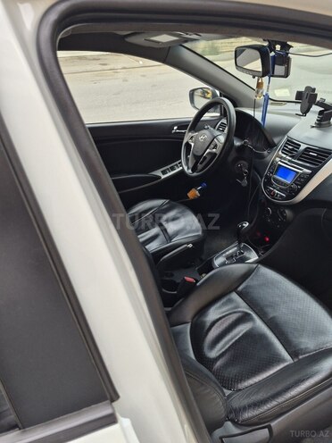 Hyundai Accent 2012, 366,000 km - 1.4 l - Bakı