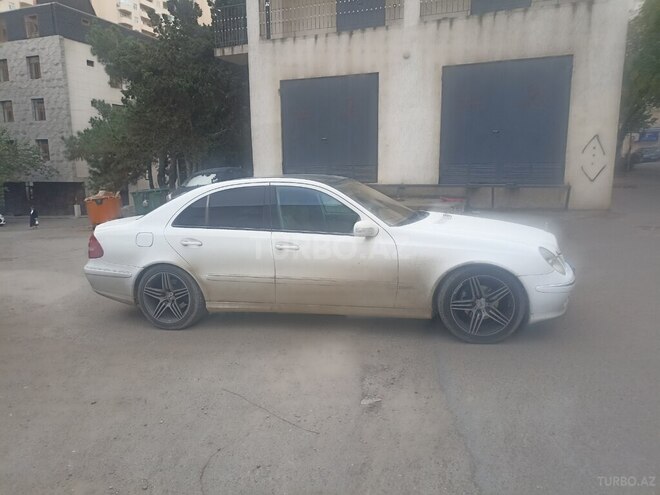 Mercedes E 240 2005, 471,200 km - 2.6 l - Bakı