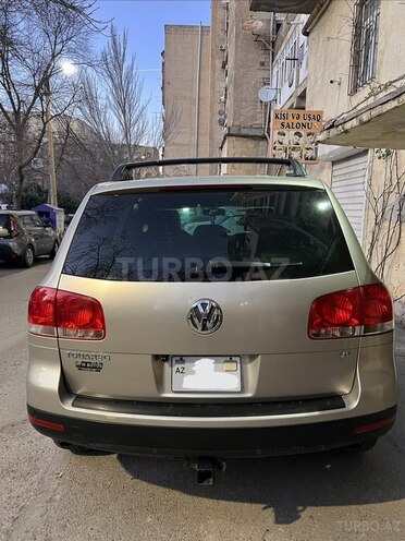 Volkswagen Touareg 2003, 255,238 km - 3.2 л - Bakı