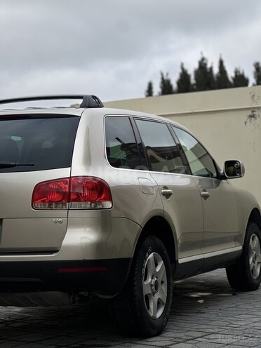 Volkswagen Touareg 2003, 255,238 km - 3.2 л - Bakı