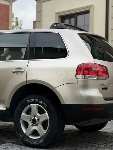 Volkswagen Touareg 2003, 255,238 km - 3.2 л - Bakı