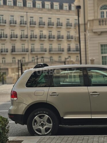 Volkswagen Touareg 2003, 255,238 km - 3.2 л - Bakı