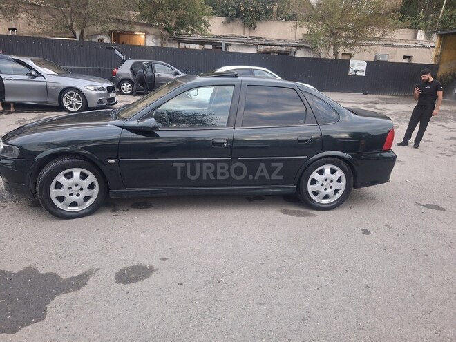 Opel Vectra 1999, 450,000 km - 2.0 l - Bakı