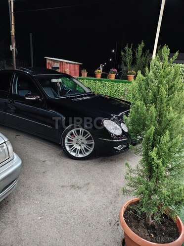 Mercedes E 220 2007, 279,594 km - 2.2 l - Masallı