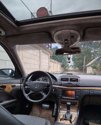 Mercedes E 220 2007, 279,594 km - 2.2 l - Masallı