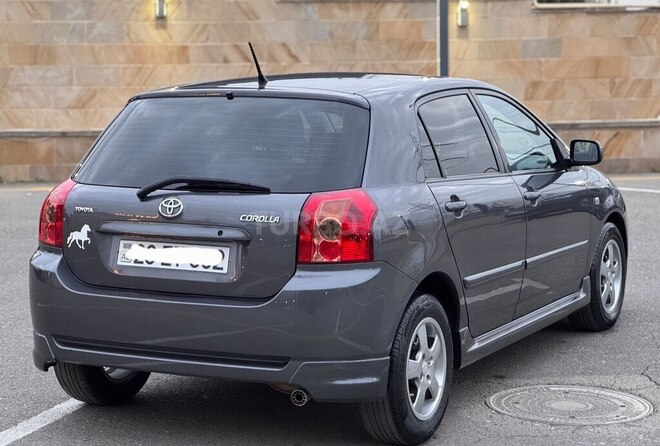 Toyota Corolla 2006, 186,000 km - 1.4 л - Bakı
