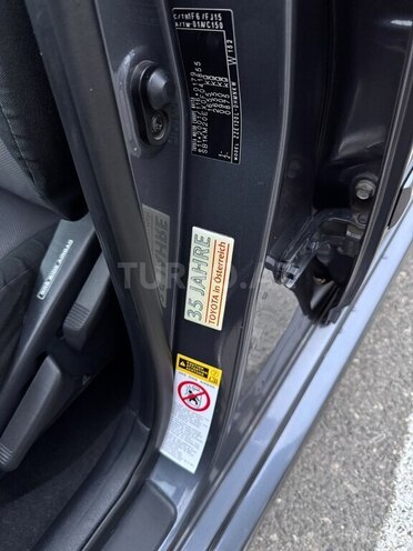 Toyota Corolla 2006, 186,000 km - 1.4 л - Bakı