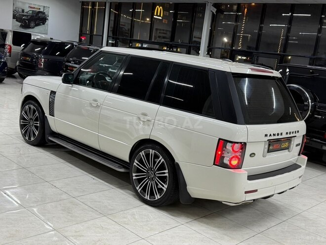 Land Rover Range Rover 2009, 211,000 km - 4.2 л - Sumqayıt