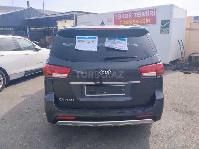 Kia Carnival 2017, 175,000 km - 2.2 л - Bakı