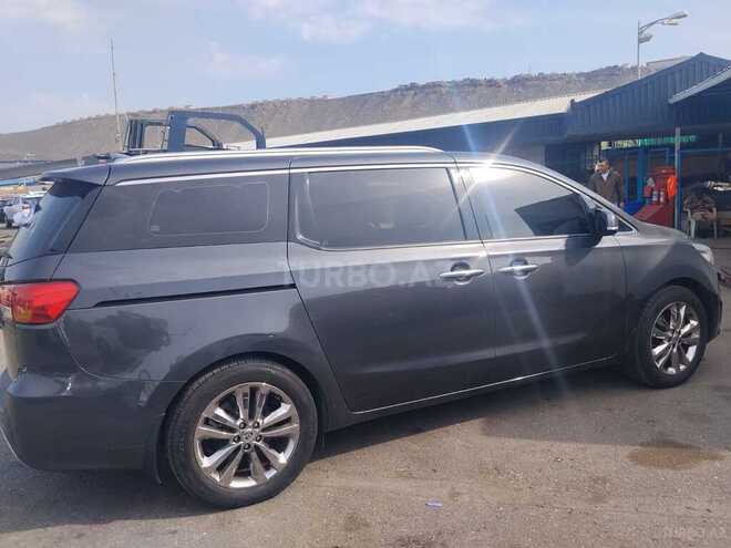 Kia Carnival 2017, 175,000 km - 2.2 л - Bakı