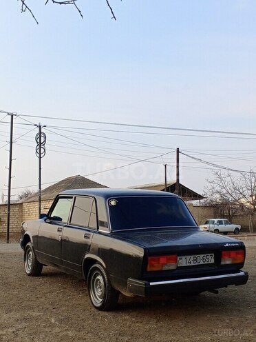 LADA (VAZ) 2107 2011, 200,000 km - 1.6 л - Samux