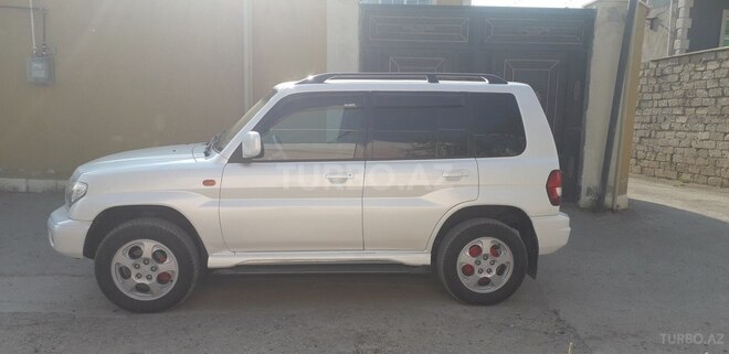 Mitsubishi Pajero io 1999, 350,000 km - 1.8 l - Bakı