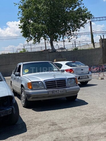 Mercedes E 250 1994, 450,000 km - 2.5 л - Bakı