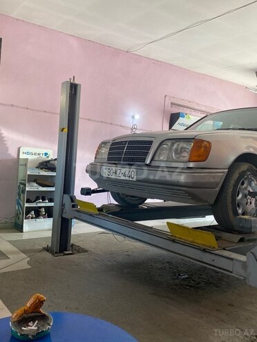Mercedes E 250 1994, 450,000 km - 2.5 л - Bakı