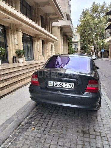 Opel Vectra 1997, 644,000 km - 1.6 л - Bakı