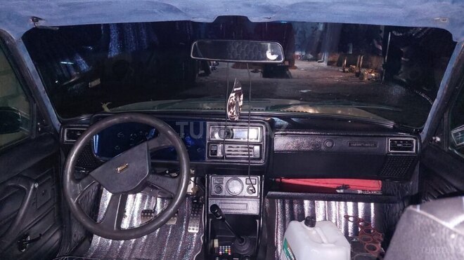 LADA (VAZ) 2107 2011, 200,000 km - 1.6 л - Samux