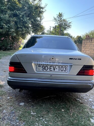 Mercedes 220 E 1994, 709,870 km - 2.2 l - Füzuli