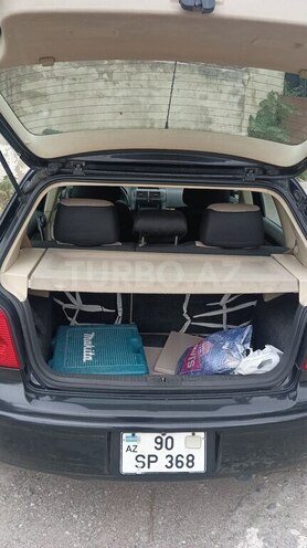 Volkswagen Polo 2004, 410,900 km - 1.4 l - Bakı