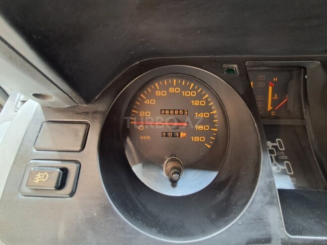 Mitsubishi Pajero 1995, 287,365 km - 2.8 l - Bakı