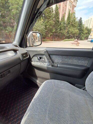 Mitsubishi Pajero 1995, 287,365 km - 2.8 l - Bakı