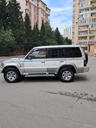 Mitsubishi Pajero 1995, 287,365 km - 2.8 l - Bakı