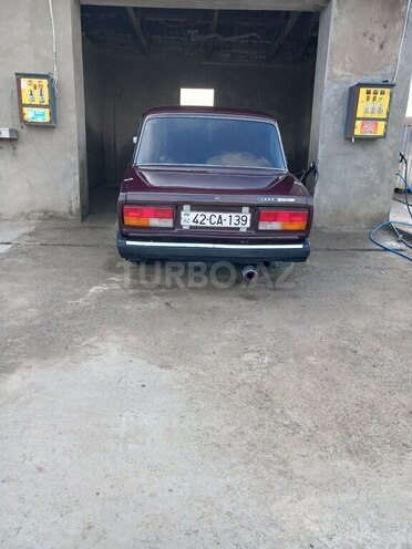 LADA (VAZ) 2107 2002, 98,646 km - 1.7 l - Salyan