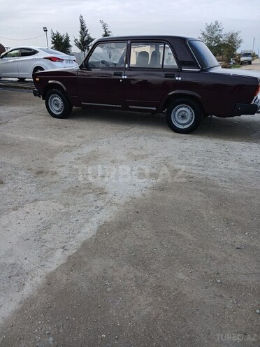 LADA (VAZ) 2107 2002, 98,646 km - 1.7 l - Salyan