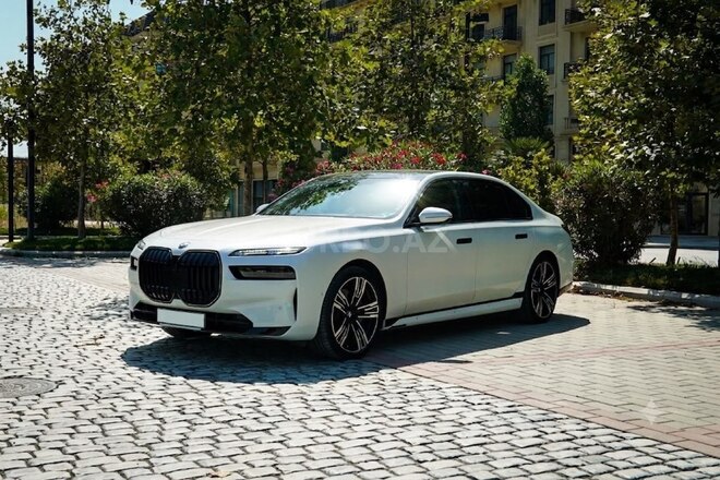 BMW i7 M70 2024, 18,000 km - 0.0 l - Bakı