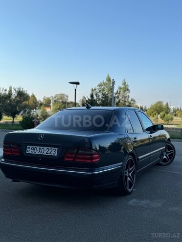 Mercedes E 240 2000, 390,000 km - 2.4 l - Kürdəmir