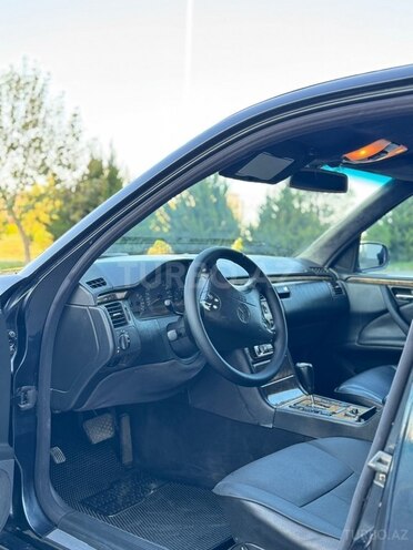 Mercedes E 240 2000, 390,000 km - 2.4 l - Kürdəmir